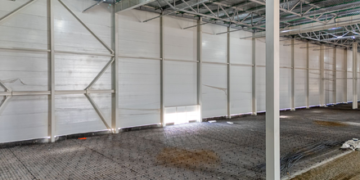 Как выгодно купить склад: ключевые аспекты и рекомендации