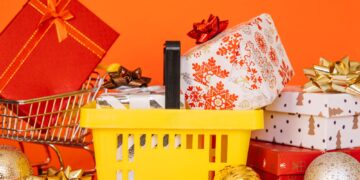 Подарочные продуктовые наборы на Новый год: практично, вкусно и по-праздничному
