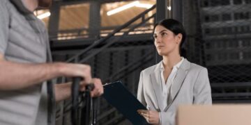 Оптовые поставки изоляции, труб и комплектующих по РФ и СНГ: преимущества