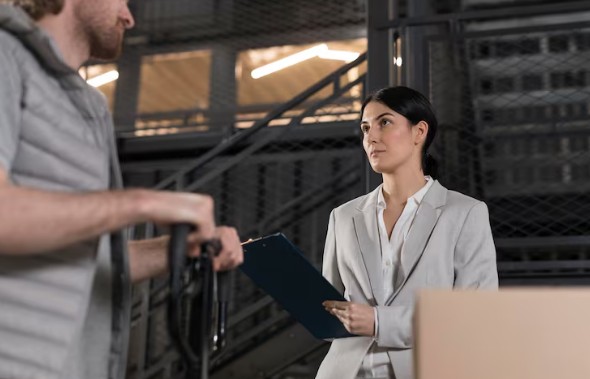 Оптовые поставки изоляции, труб и комплектующих по РФ и СНГ: преимущества